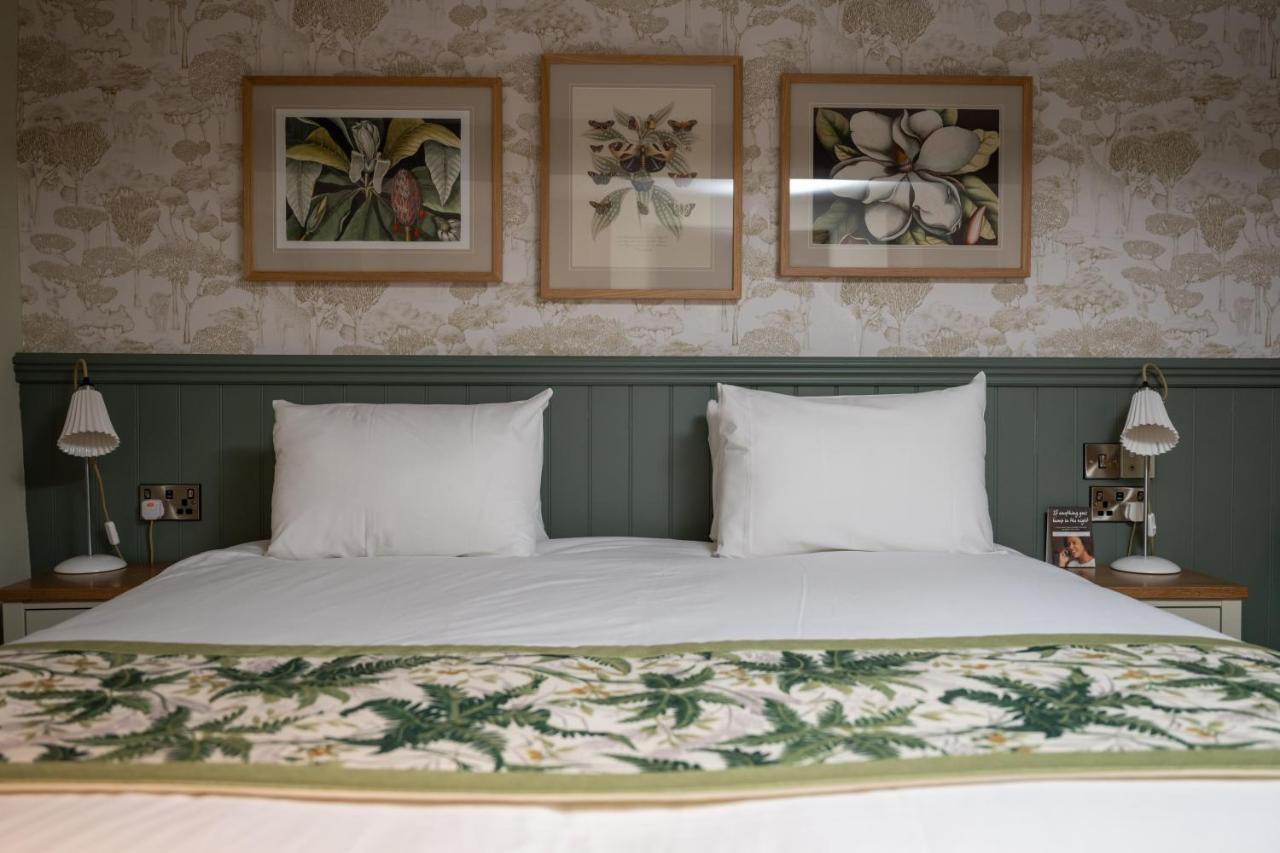 Rockingham Arms By Greene King Inns Wentworth  Екстер'єр фото