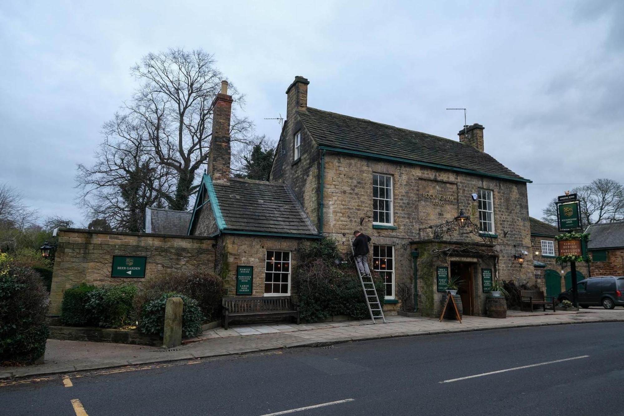 Rockingham Arms By Greene King Inns Wentworth  Екстер'єр фото