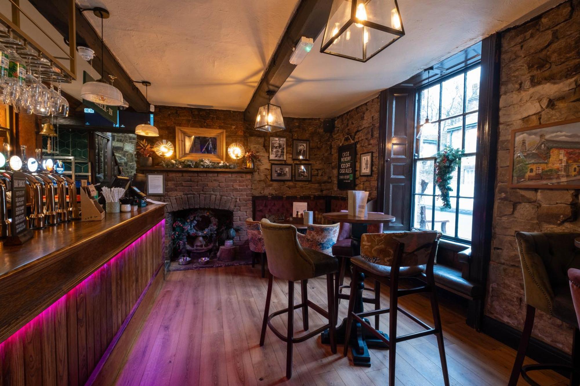 Rockingham Arms By Greene King Inns Wentworth  Екстер'єр фото
